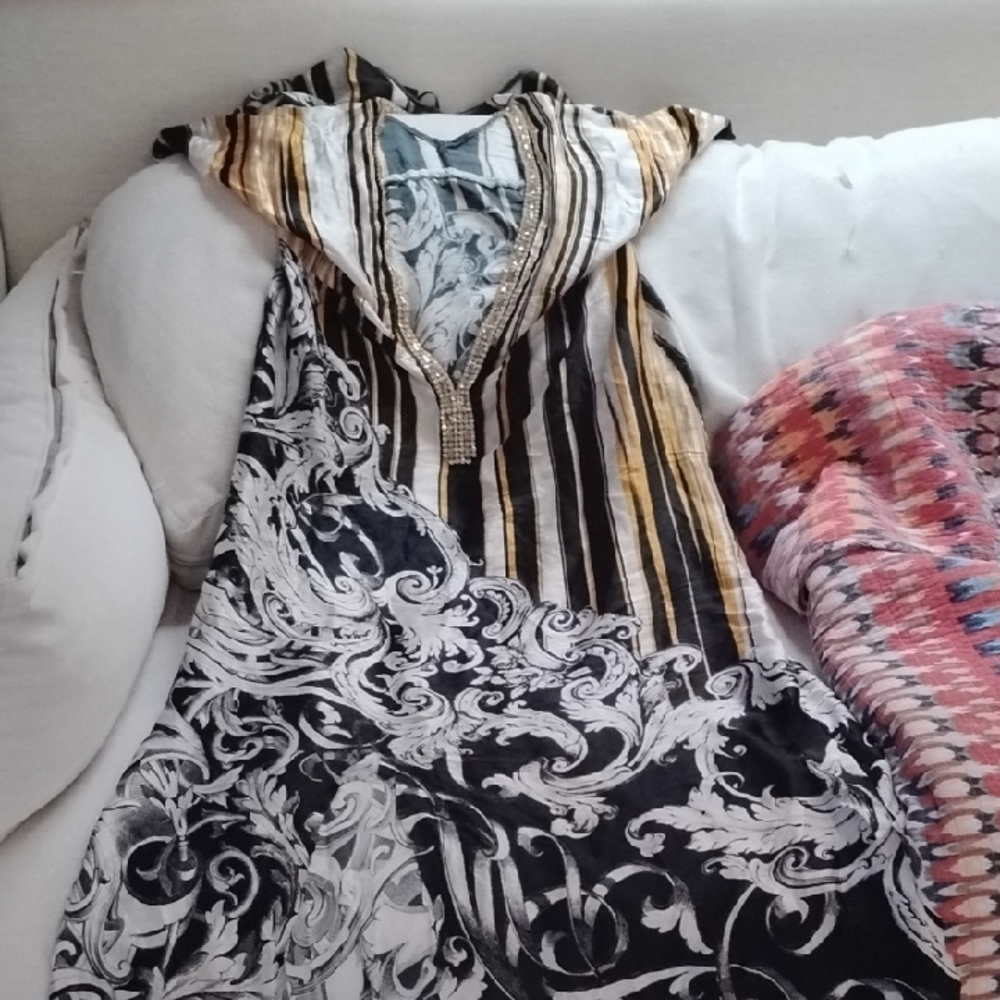 Elegant Backless Striped and Floral Dress